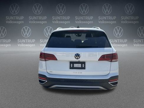 Used 2023 Volkswagen Taos SE image 4