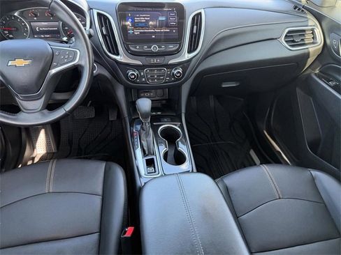 Used 2022 Chevrolet Equinox Premier image 28