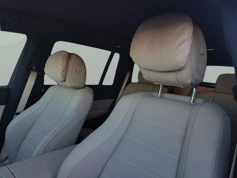 Certified 2025 Mercedes-Benz GLS 580 4MATIC image 17