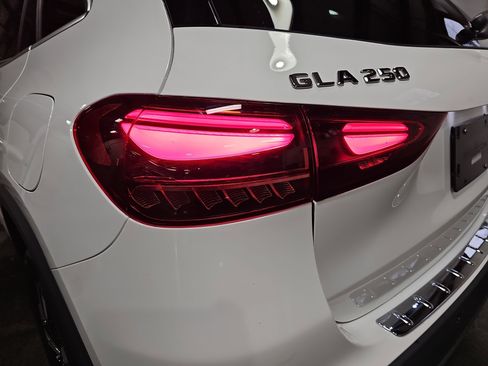 Certified 2026 Mercedes-Benz GLA 250 image 35