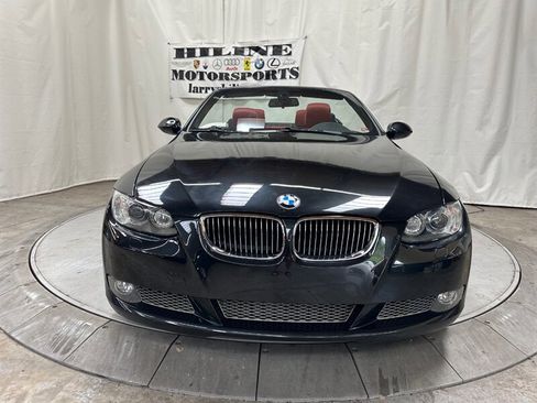 Used 2007 BMW 335i Convertible image 8