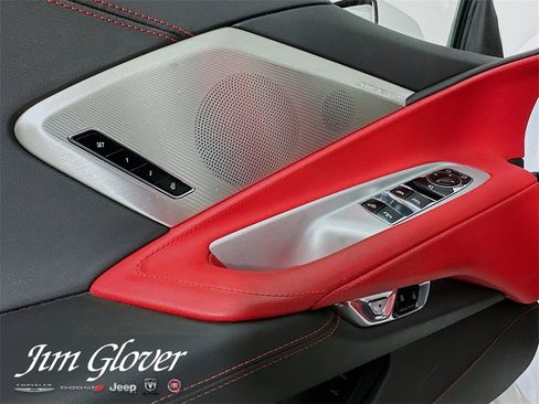 Used 2022 Chevrolet Corvette Stingray w/ Z51 Performance Package image 14