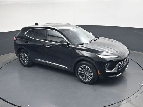 Used 2025 Buick Envision Preferred AWD/4WD image 29