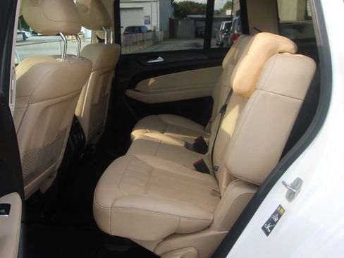 Used 2017 Mercedes-Benz GLS 450 4MATIC w/ Premium Package image 11