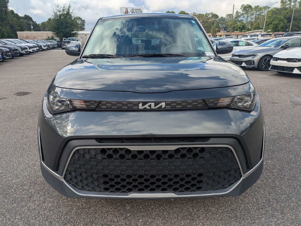 Used 2024 Kia Soul LX w/ Option Group 015 FWD image 9