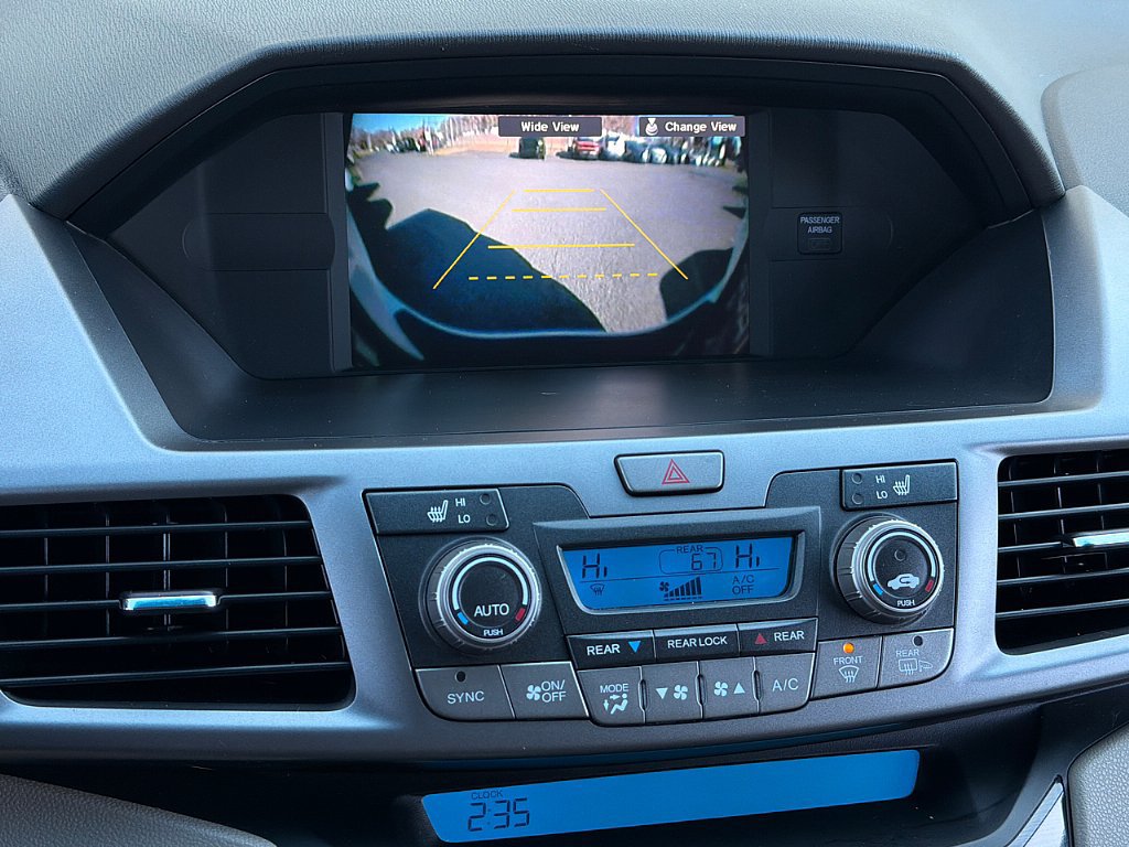 Used 2011 Honda Odyssey Touring image 21