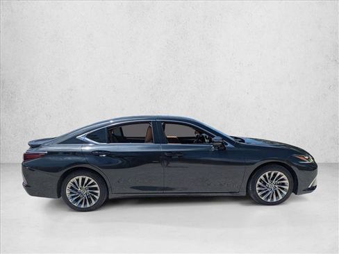 Used 2024 Lexus ES 350 Ultra Luxury w/ Accessory Package (Z1) FWD image 4