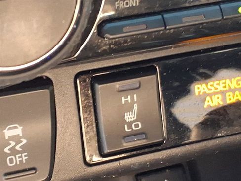 Used 2022 Toyota RAV4 XSE image 10