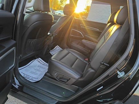 Used 2020 Kia Telluride S image 14
