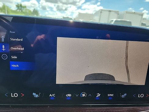 Certified 2024 Chevrolet Traverse Z71 AWD/4WD image 27