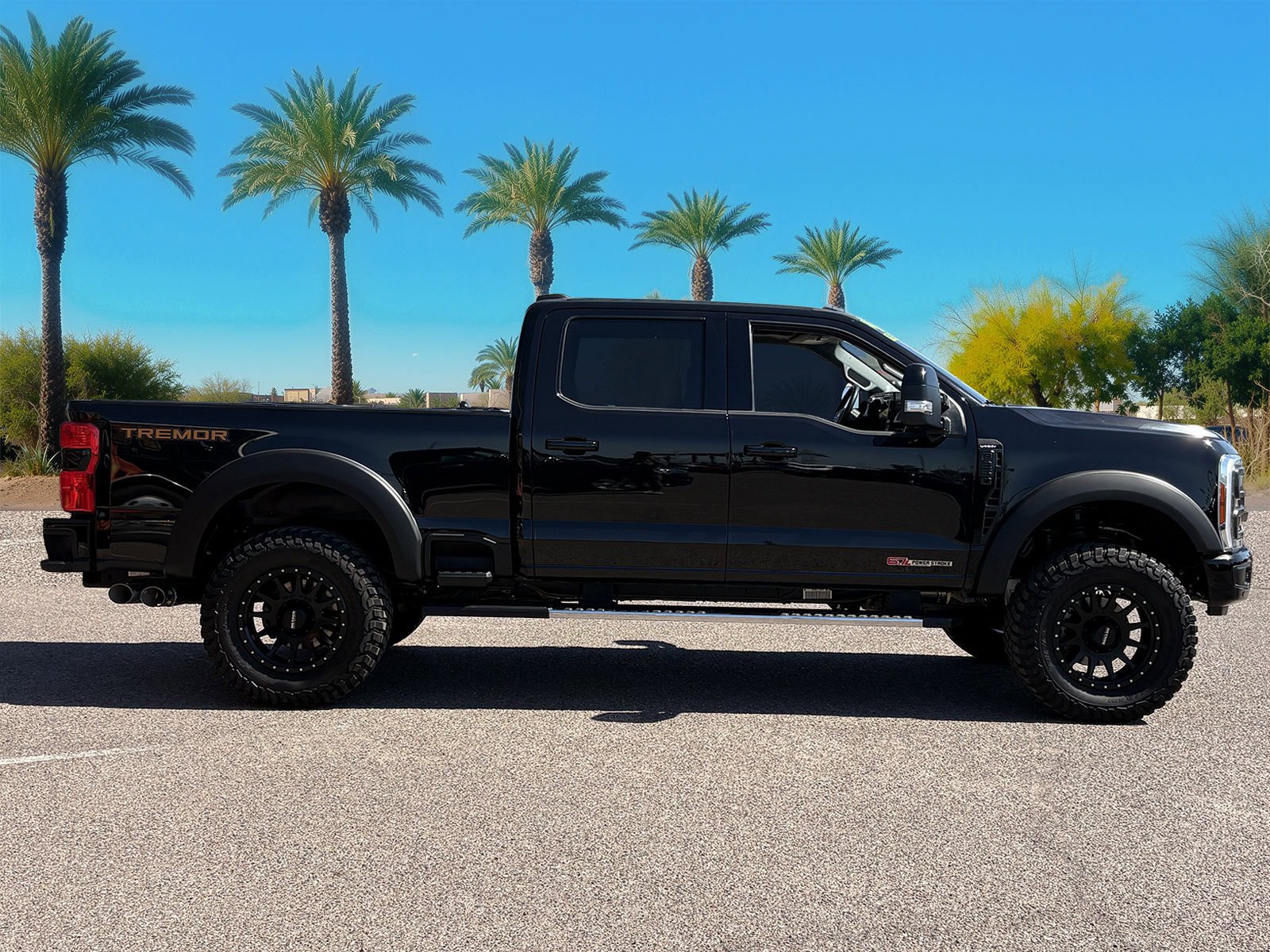 Certified 2023 Ford F250 Lariat w/ Lariat Ultimate Package AWD/4WD image 7