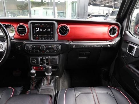 Used 2020 Jeep Wrangler Unlimited Rubicon AWD/4WD image 21
