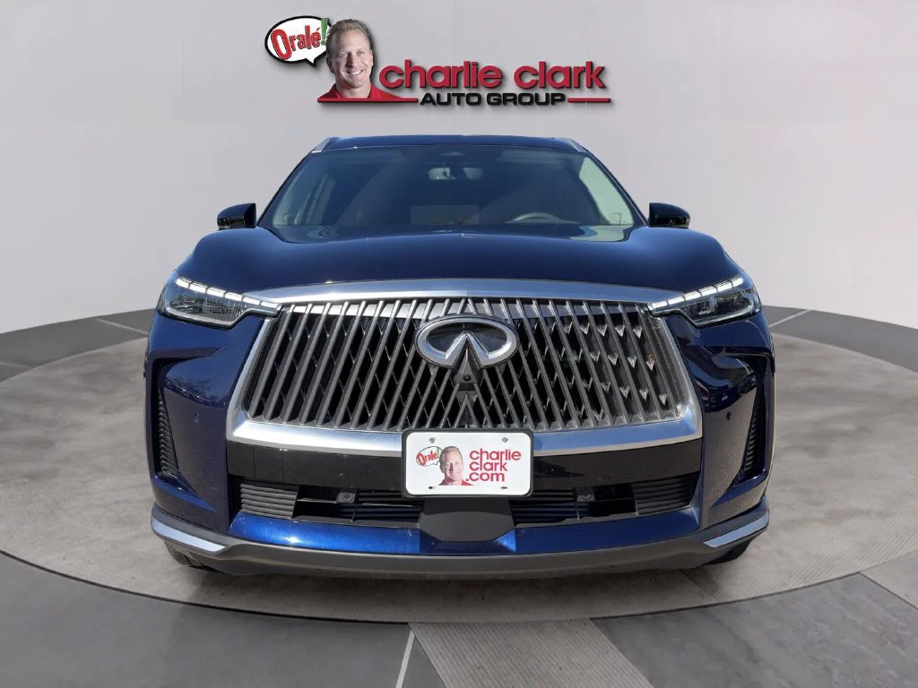 Used 2026 INFINITI QX60 Luxe w/ Cargo Package FWD image 3