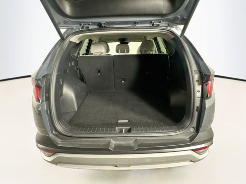 Used 2025 Hyundai Tucson SEL FWD image 29