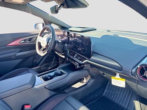 New 2026 Chevrolet Equinox EV RS image 23