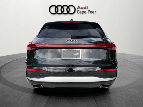 Certified 2025 Audi Q5 Premium Plus AWD/4WD image 4