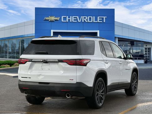 Certified 2023 Chevrolet Traverse RS w/ LPO, Floor Liner Package image 6