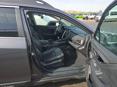 Used 2024 Subaru Outback Limited AWD/4WD image 11