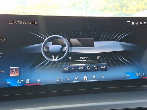 New 2025 BMW 230i xDrive Coupe w/ Premium Package image 16