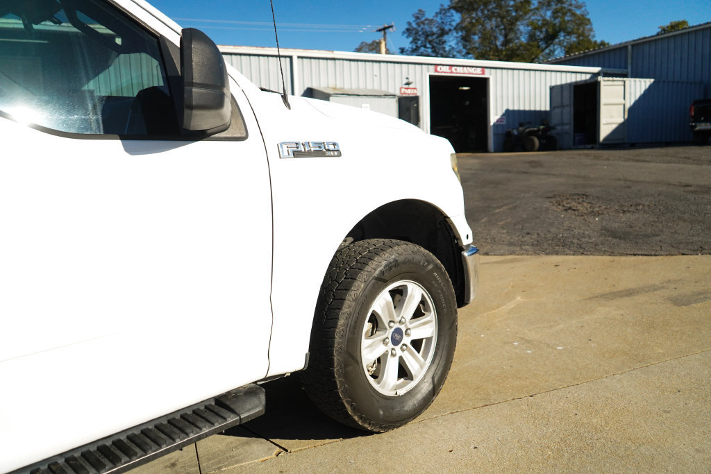 Used 2016 Ford F150 XLT w/ Trailer Tow Package AWD/4WD image 19