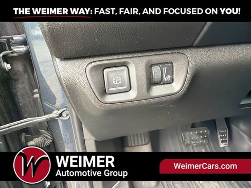 Used 2019 GMC Acadia SLT AWD/4WD image 26