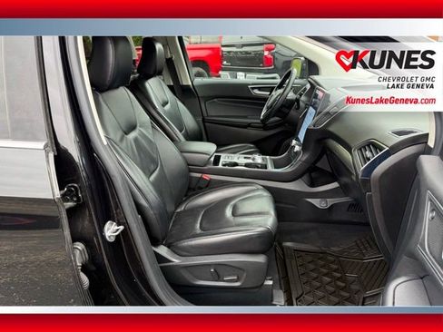 Used 2022 Ford Edge Titanium AWD/4WD image 20