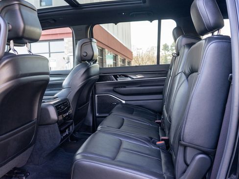 Used 2022 Jeep Wagoneer Series I w/ Convenience Group I image 32