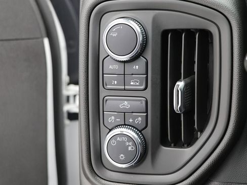 Used 2023 GMC Sierra 1500 Pro w/ Graphite Edition image 31