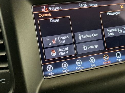 Used 2019 Jeep Grand Cherokee Laredo w/ Security & Convenience Group AWD/4WD image 27