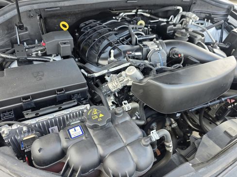 Used 2023 Dodge Durango SXT Launch Edition AWD/4WD image 19