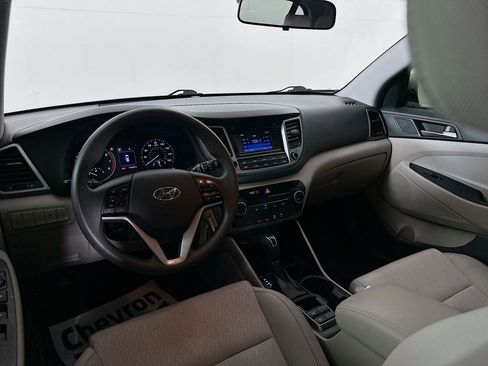 Used 2017 Hyundai Tucson SE image 20