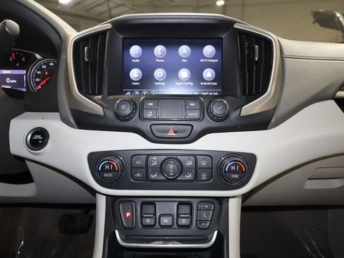 Used 2021 GMC Terrain Denali image 17