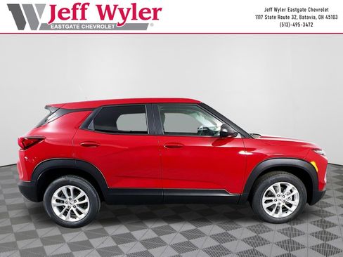 New 2026 Chevrolet TrailBlazer LS w/ LPO, Blackout Package image 30