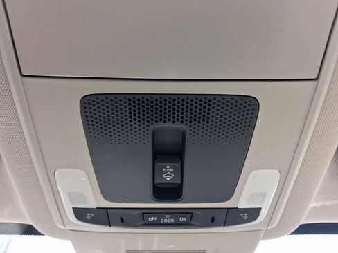 Used 2024 Honda CR-V EX-L image 30