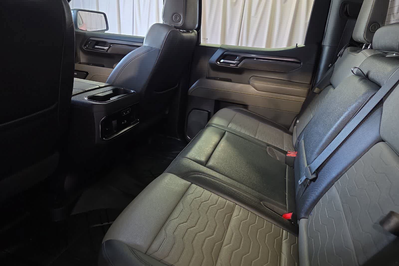 Used 2023 Chevrolet Silverado 1500 ZR2 AWD/4WD image 5