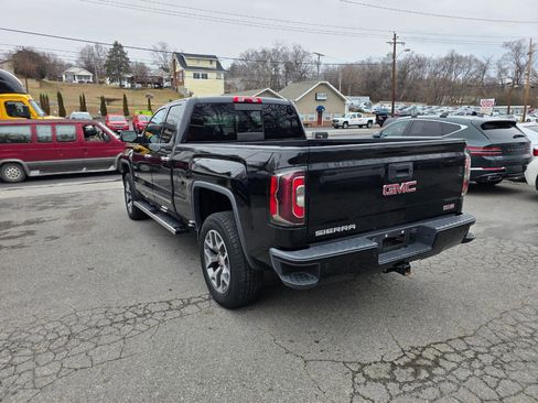 Used 2016 GMC Sierra 1500 SLT w/ All-Terrain Package AWD/4WD image 7