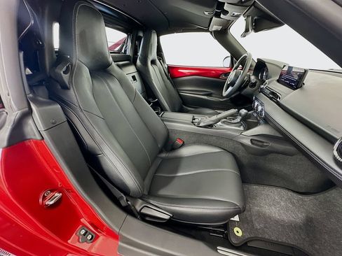 Used 2024 MAZDA MX-5 Miata RF Grand Touring RWD image 24