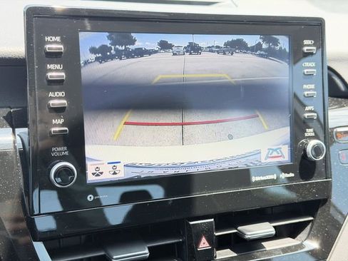 Used 2022 Toyota Camry XSE FWD image 17