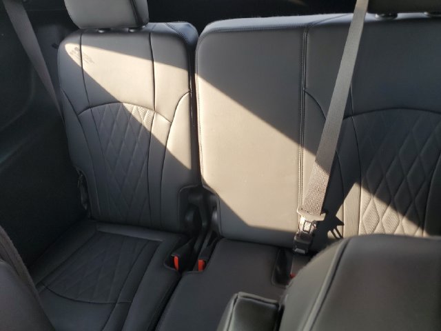 Certified 2022 Buick Enclave Avenir w/ Avenir Technology Package AWD/4WD image 11