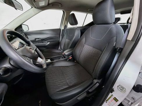 Certified 2023 Nissan Kicks SV FWD image 25