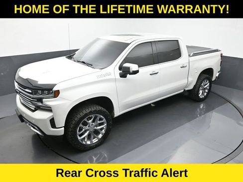 Used 2020 Chevrolet Silverado 1500 High Country w/ Technology Package AWD/4WD image 62