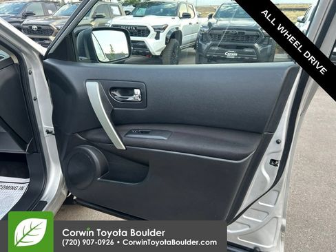 Used 2013 Nissan Rogue S w/ Special Edition Pkg AWD/4WD image 10
