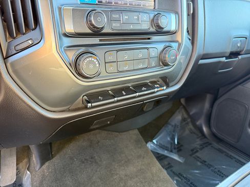 Used 2017 Chevrolet Silverado 1500 LT w/ LT Plus Package image 13