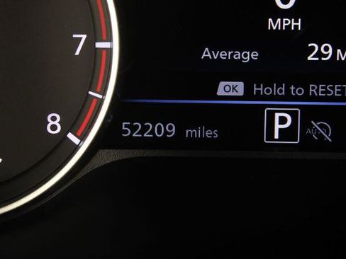 Certified 2024 Nissan Sentra SV FWD image 28
