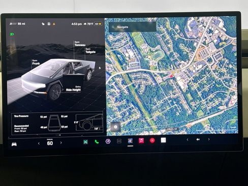 Used 2024 Tesla Cybertruck AWD Crew Cab image 12