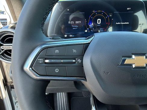 New 2026 Chevrolet Equinox LT w/ Safety and Technology Package FWD image 23