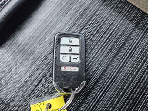 Used 2016 Honda Pilot EX-L image 37