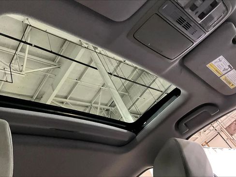 Used 2018 Honda CR-V EX image 14