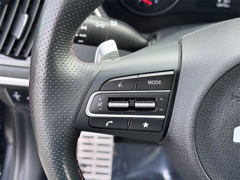 Used 2023 Kia Stinger GT-Line w/ Sun & Sound Package image 17