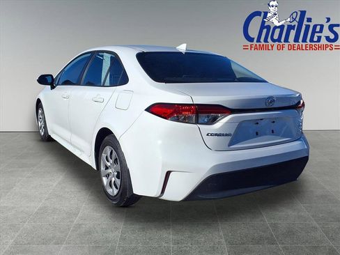 Used 2025 Toyota Corolla LE image 5